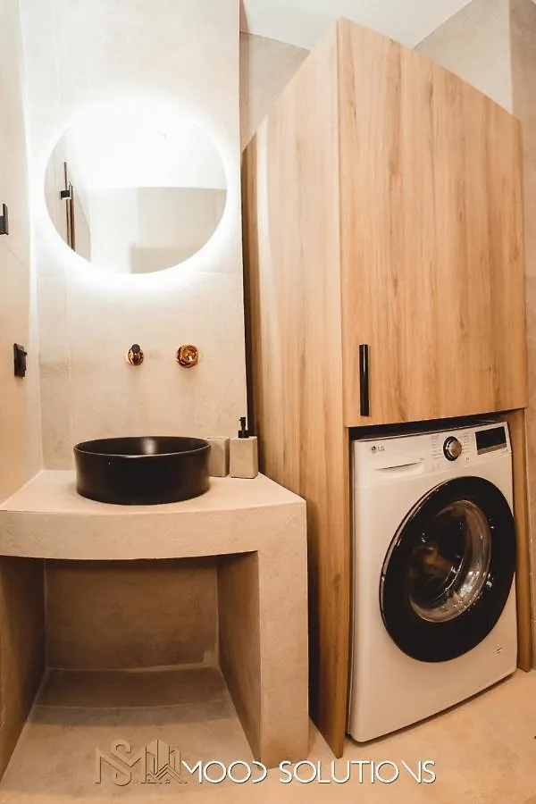 Firstlineskg6 Moodsolutions Living Apartment Thessaloniki Greece